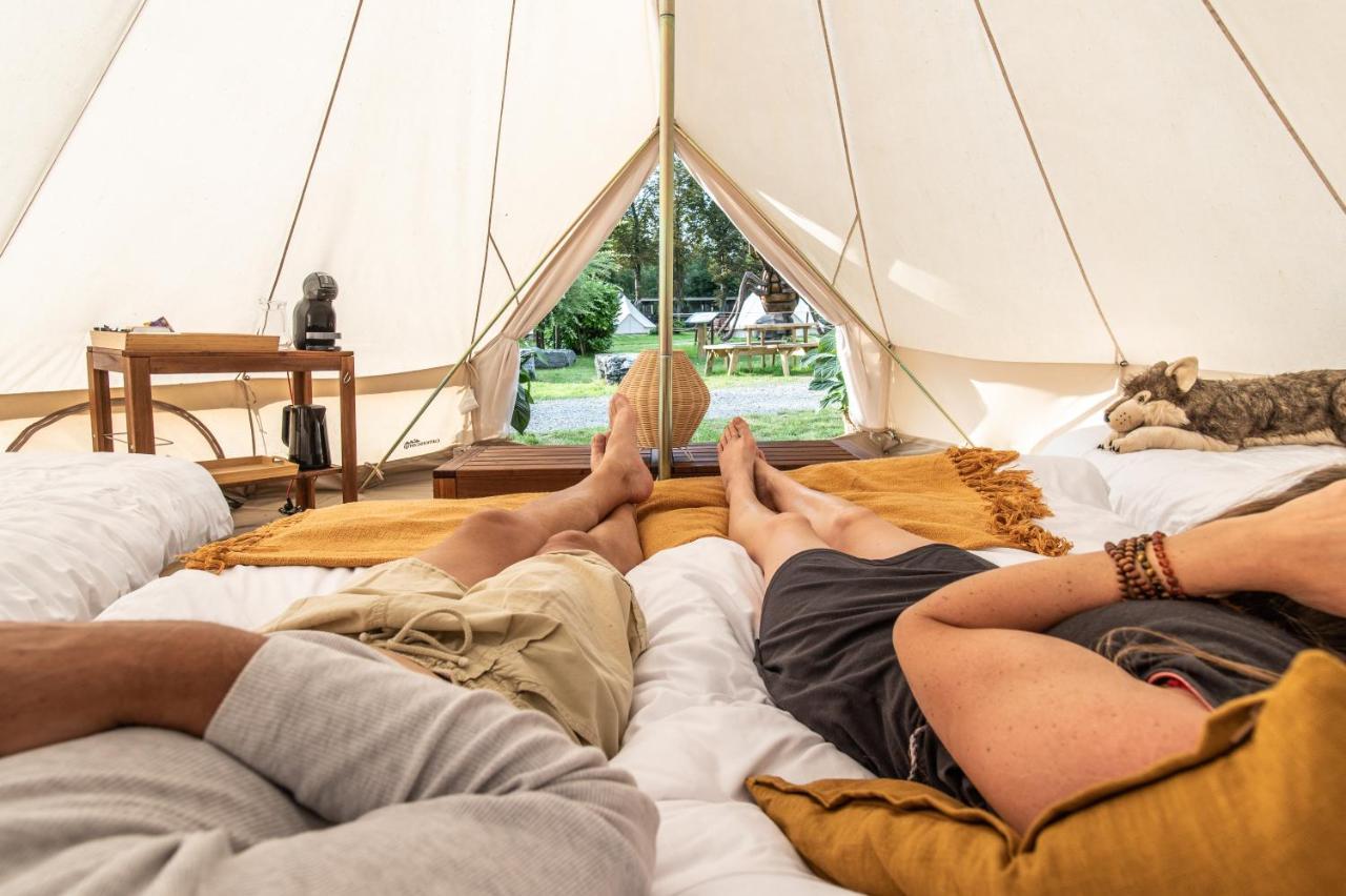 Cocoon Village - Glamping - Domaine Des Grottes De Han Рошфор Екстериор снимка